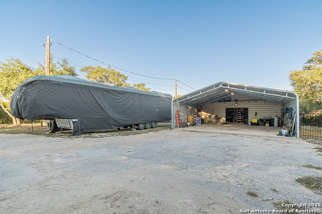 249 Lakeridge Loop Property Photo 6