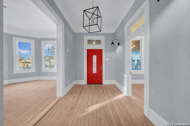 1610 W Commerce Property Photo 5
