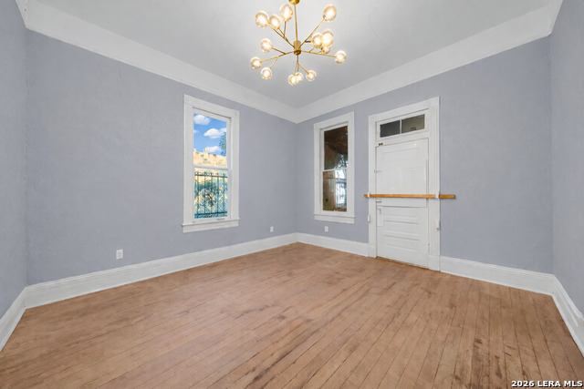 1610 W Commerce Property Photo 11