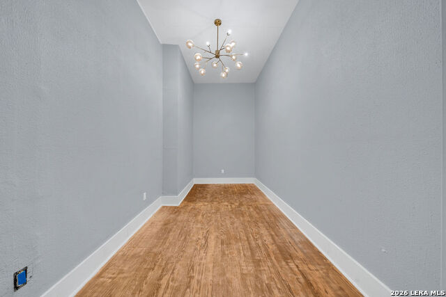 1610 W Commerce Property Photo 14