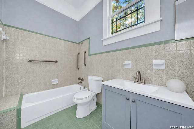 1610 W Commerce Property Photo 18