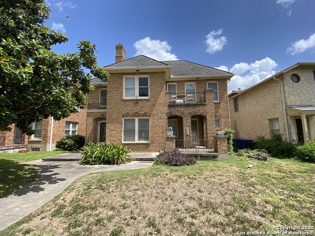 247 E Lullwood Ave Property Photo 1