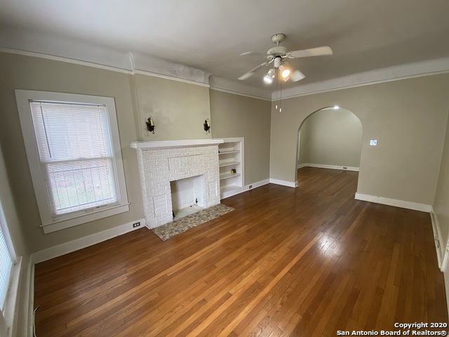 247 E Lullwood Ave Property Photo 5