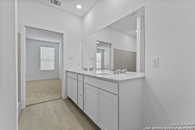 1221 Twisted Creek Property Photo 14