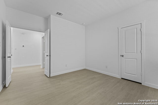 1221 Twisted Creek Property Photo 25