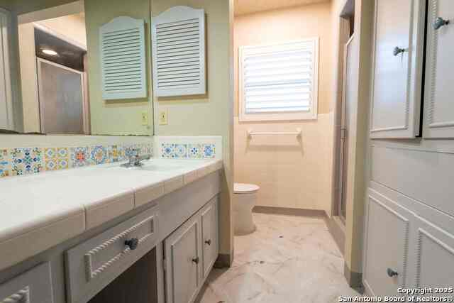 123 Granada Property Photo 10