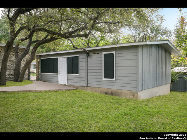 8619 Oak Ledge Property Photo 33