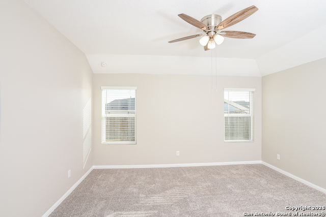 8022 Dovers Den Property Photo 6