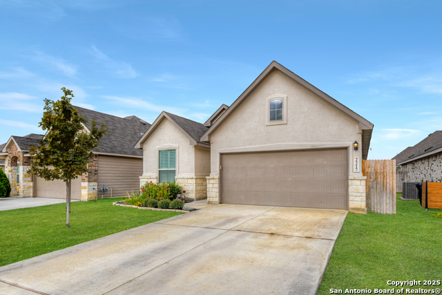 2217 Windswept Property Photo 4