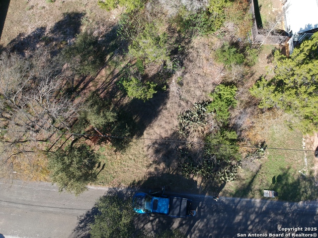10906 3rd Property Photo 2