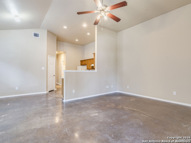 5723 Golf Heights Property Photo 5