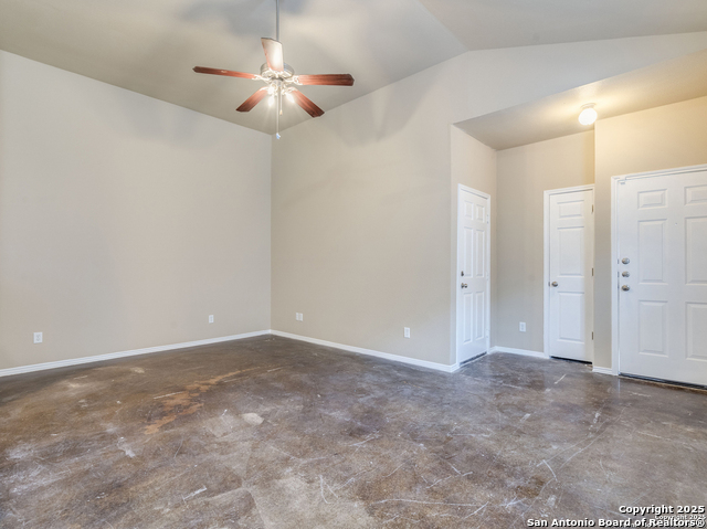 5723 Golf Heights Property Photo 6
