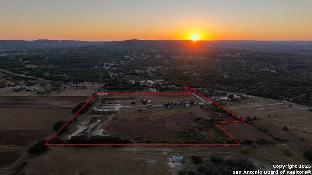 21.4 +/- Ac Fm 1077 Property Photo 5