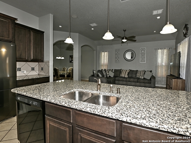 8822 Study Butte Property Photo 7