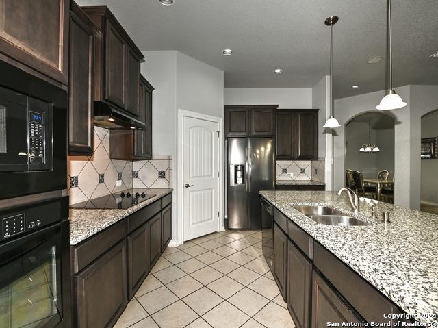 8822 Study Butte Property Photo 13