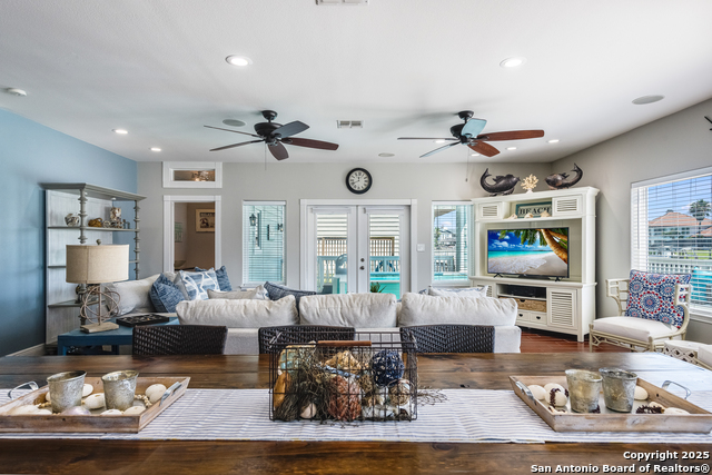 474 Bayside Property Photo 10