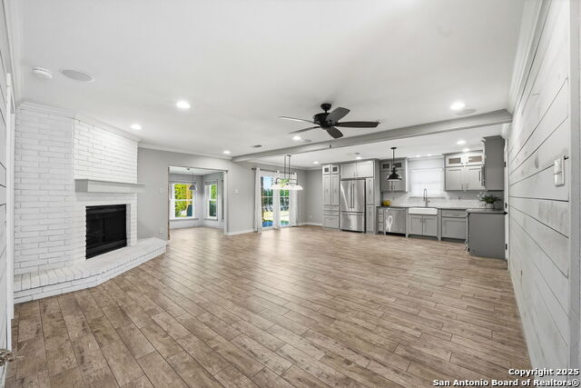 3624 Fox Run Property Photo 5