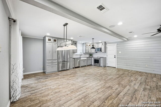 3624 Fox Run Property Photo 9