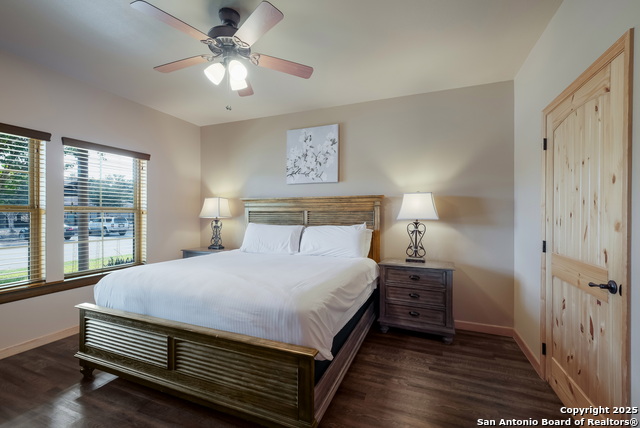 1554 Gruene Property Photo 10