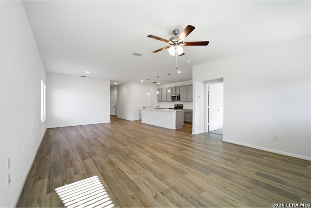 925 Gray Cloud Drive Property Photo 8