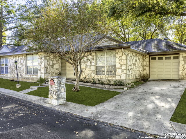 4025 Cypress Ct Property Photo 4