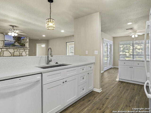 4025 Cypress Ct Property Photo 13