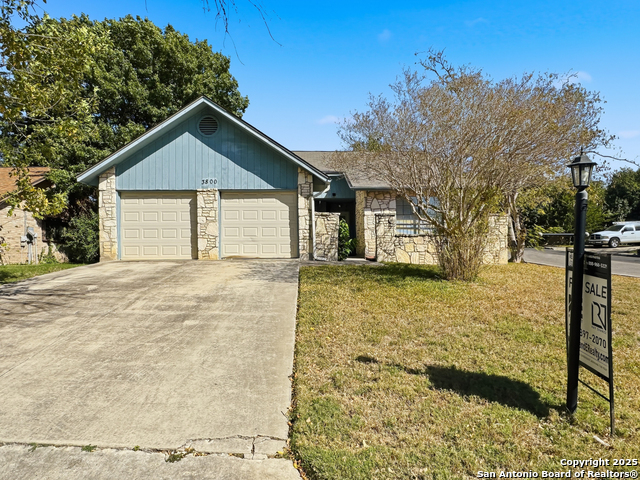 3800 Overlook Property Photo 1