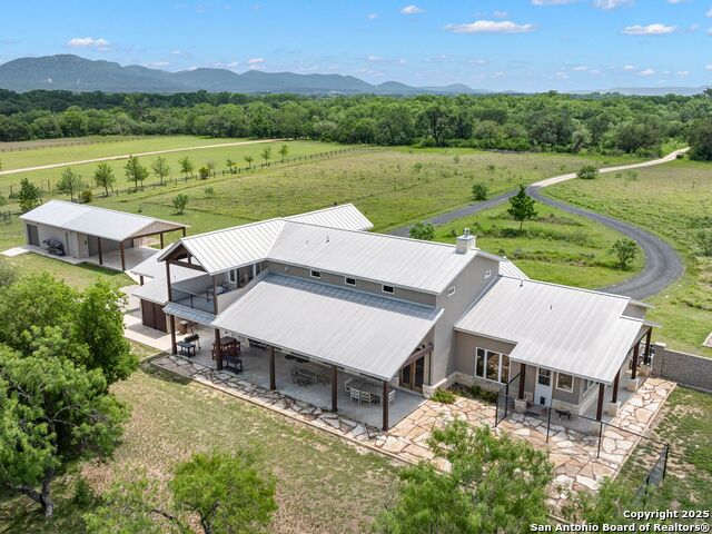 497 Cypress Falls Property Photo 10