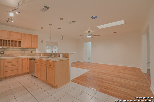 12605 Moss Hollow Property Photo 14