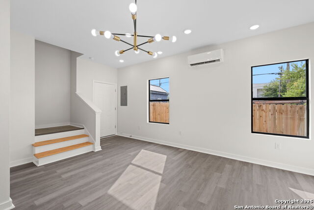 627 S Olive St, #101 Property Photo 17