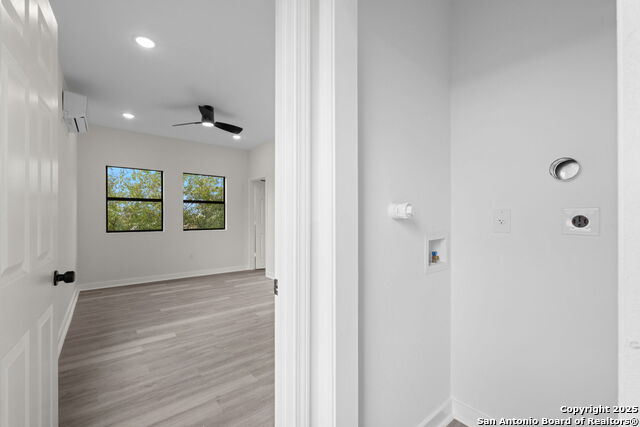 627 S Olive St, #101 Property Photo 22