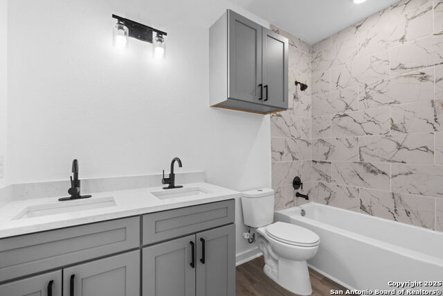 627 S Olive St, #101 Property Photo 26