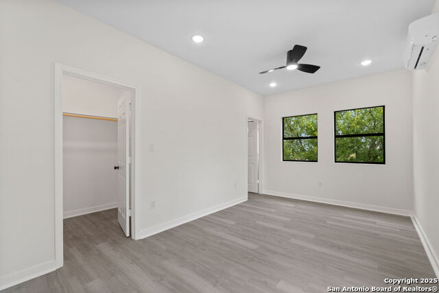 627 S Olive St, #102 Property Photo 6