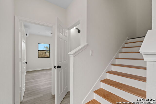 627 S Olive St, #102 Property Photo 12