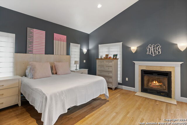 135 Blue Bonnet Blvd Property Photo 26