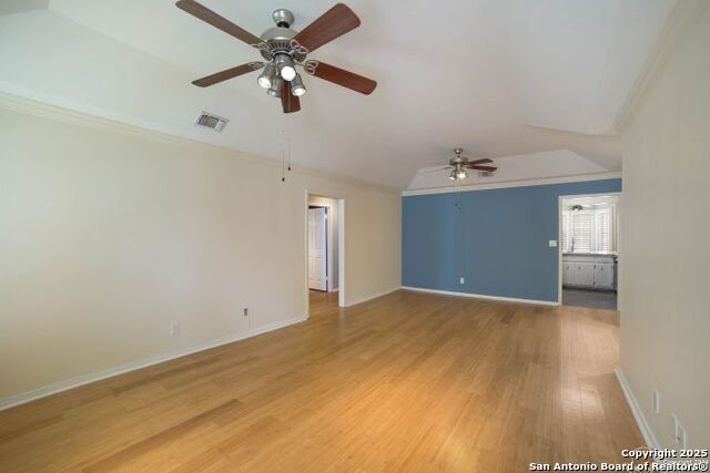 2611 Eisenhauer Rd Property Photo 4