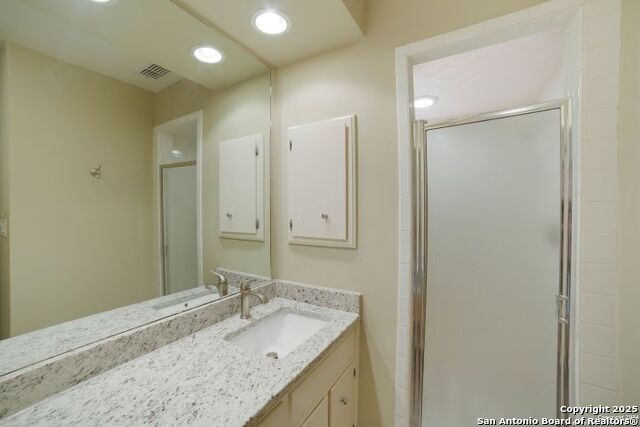 2611 Eisenhauer Rd Property Photo 14