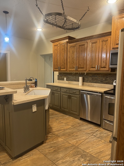 407 N Fort St Property Photo 5