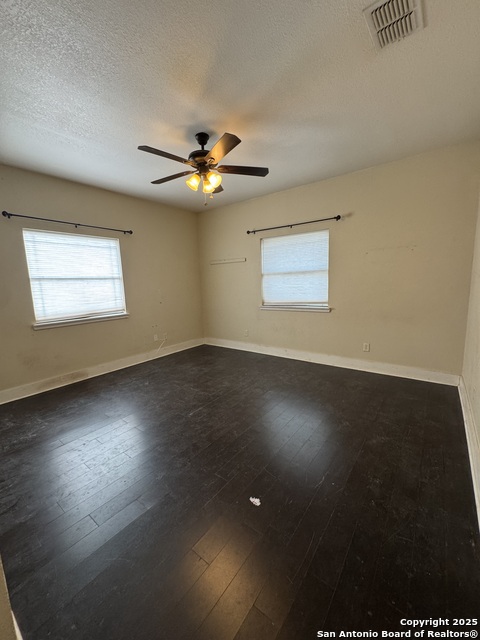 407 N Fort St Property Photo 13