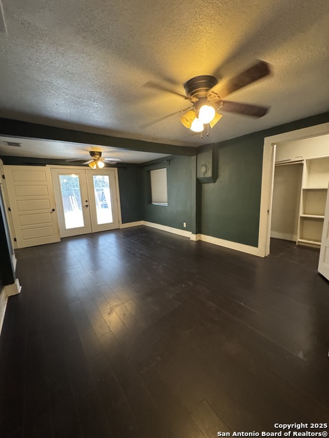 407 N Fort St Property Photo 14