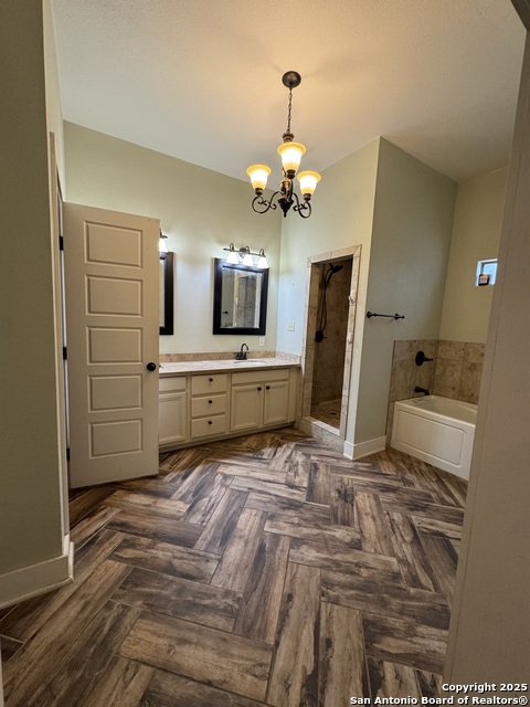 407 N Fort St Property Photo 15