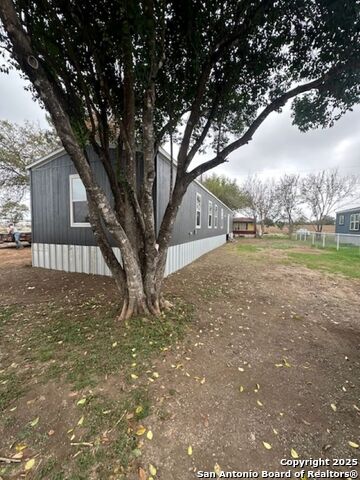 13 Green Meadows Property Photo 2
