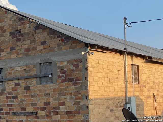 109 E Front Street Property Photo 5