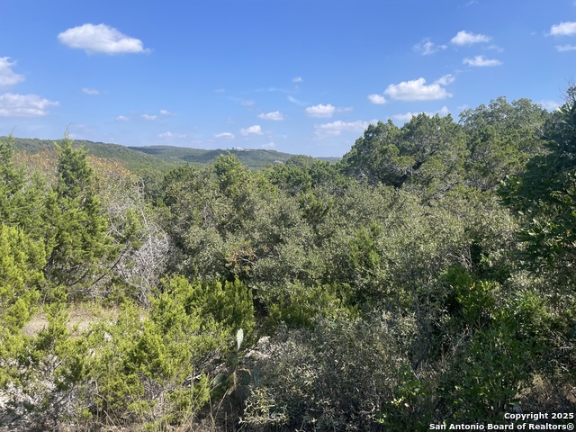 320 Private Road 1742 Property Photo 6