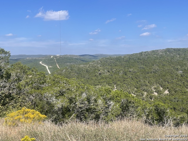 320 Private Road 1742 Property Photo 12