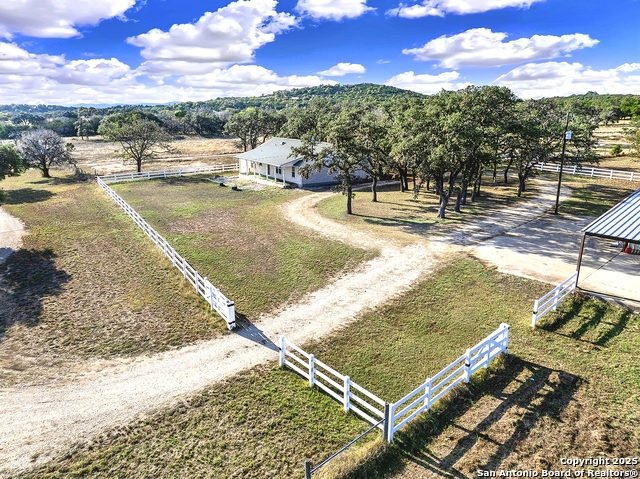 16103 State Highway 16 N Property Photo 5