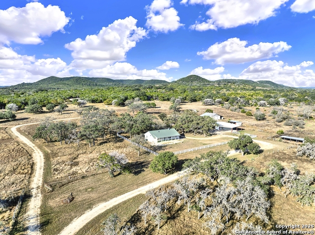 16103 State Highway 16 N Property Photo 7