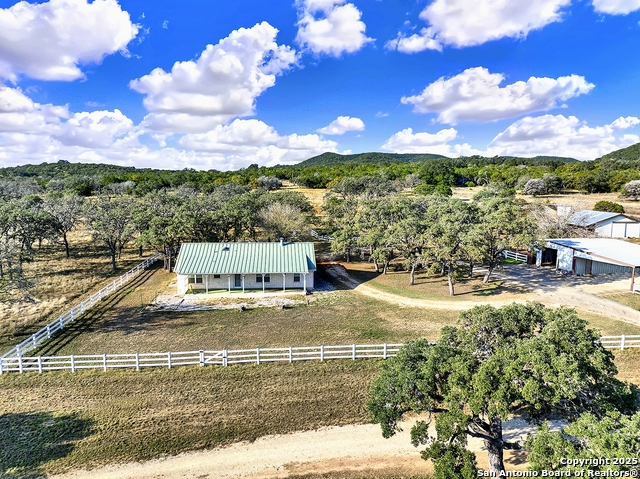 16103 State Highway 16 N Property Photo 9