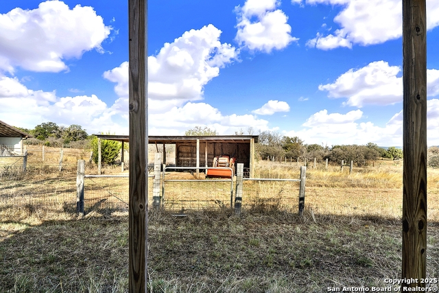 16103 State Highway 16 N Property Photo 28