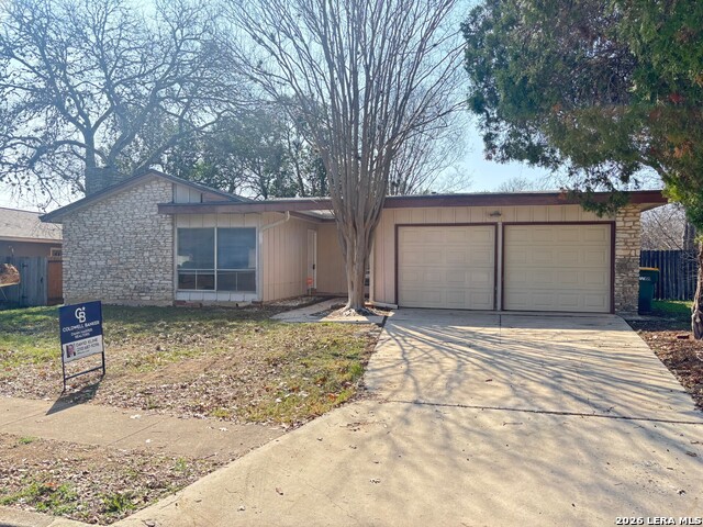 538 Shin Oak Property Photo 1